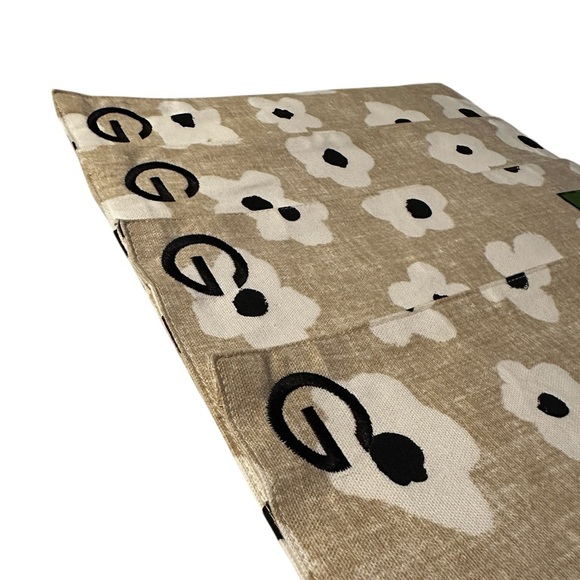 Kate Spade NY Faye Floral Placemats 13 x 19 Beige White Flower Lot of 4 NWT - Picture 2 of 4
